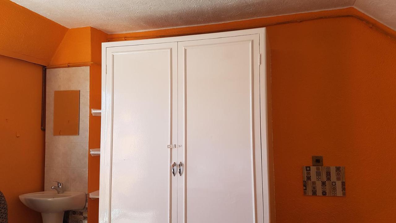 Lolo'S 1Bed Apt-Best Location-2Balconies ハラレ エクステリア 写真