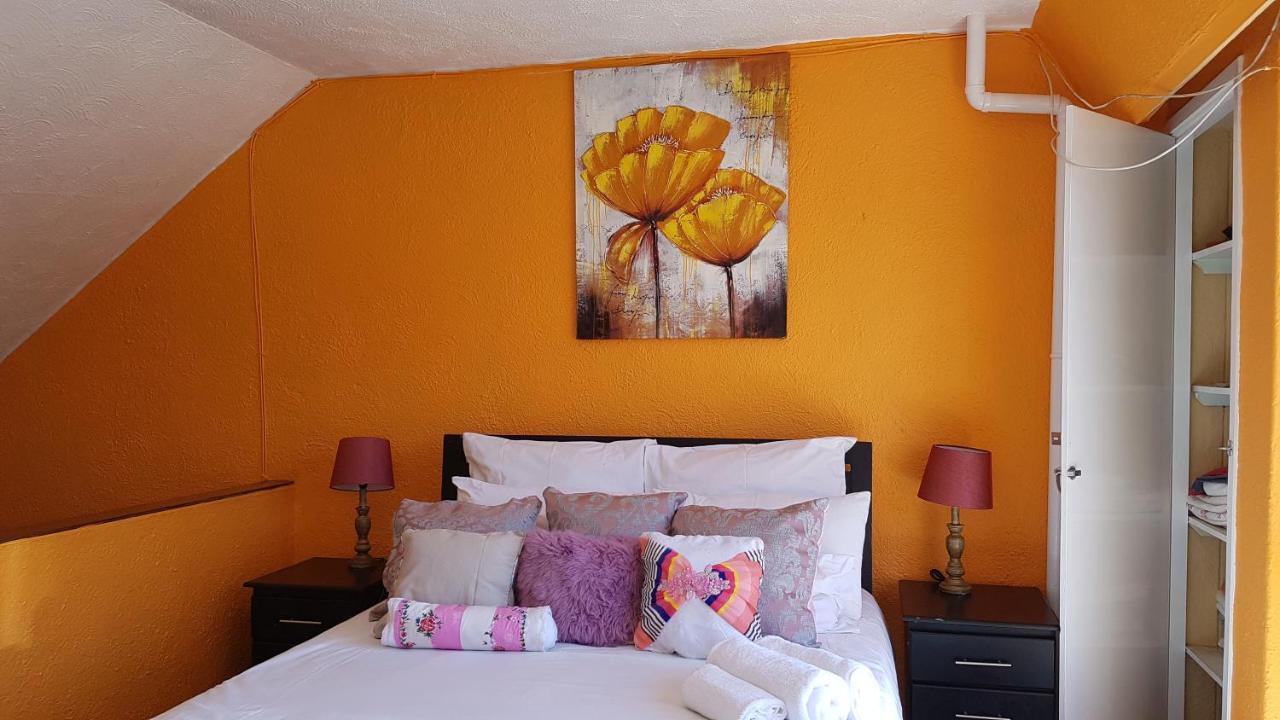 Lolo'S 1Bed Apt-Best Location-2Balconies ハラレ エクステリア 写真