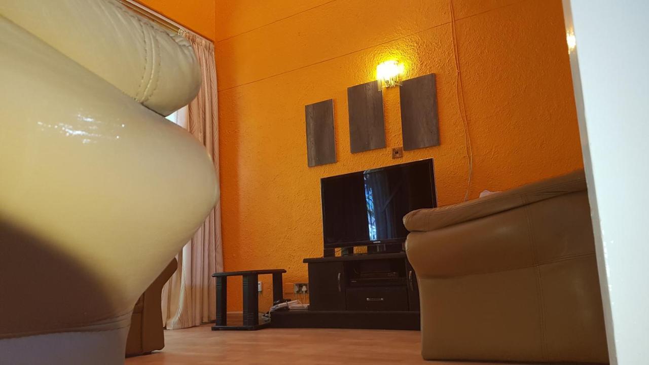 Lolo'S 1Bed Apt-Best Location-2Balconies ハラレ エクステリア 写真